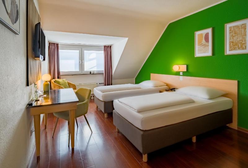 Rugs Hotel Düsseldorf - Self Check-In - image 16