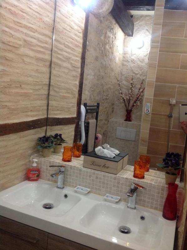 Deluxe Double or Twin Room with Spa Bath image 3