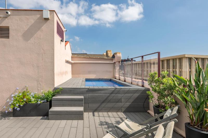 Aspasios Poble Nou Apartments - image 16