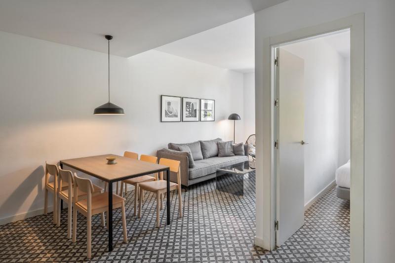 Aspasios Poble Nou Apartments - image 12