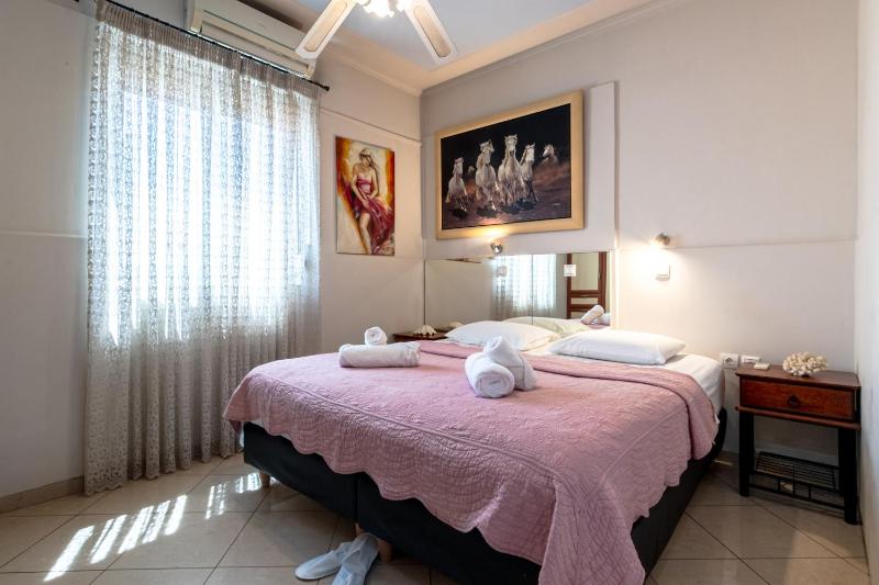 Alena Apartments - image 2