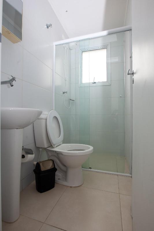 Apartamento Ubatuba AR Varanda Gourmet Piscinas e 300mt Praia - image 18