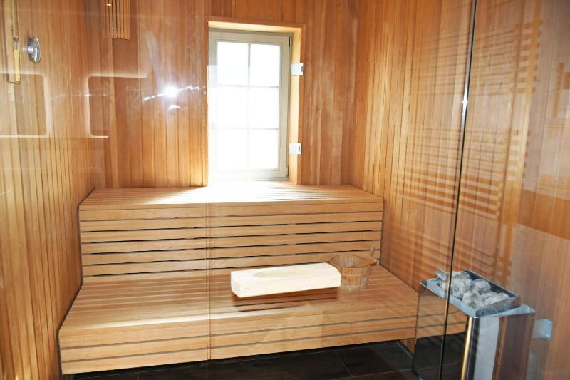 großes Baaber Ferienhaus mit Sauna R - image 8