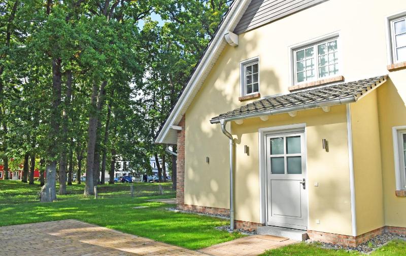 großes Baaber Ferienhaus mit Sauna R - image 16