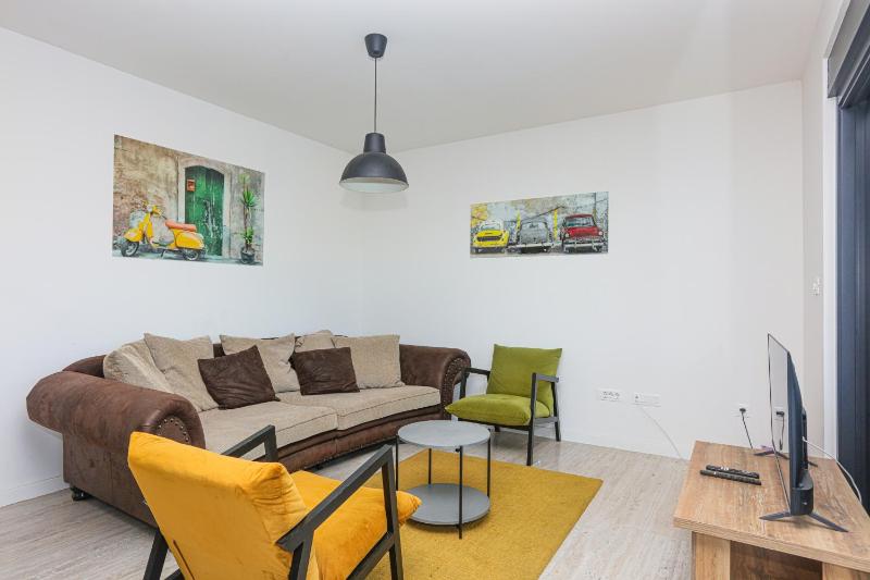 Family-friendly apartments with swimming pool Murter - 22942 - image 20