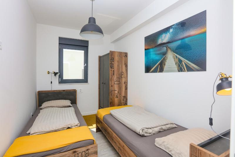Family-friendly apartments with swimming pool Murter - 22942 - image 8