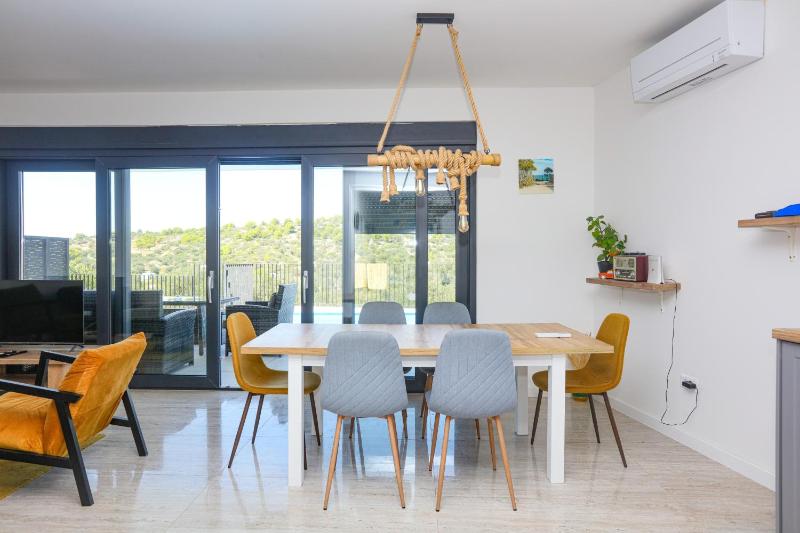 Family-friendly apartments with swimming pool Murter - 22942 - image 15
