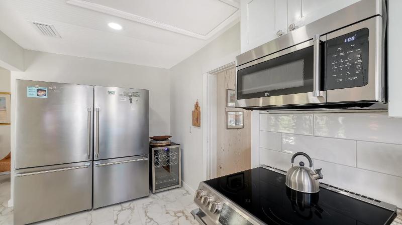A Shell House Getaway - image 29