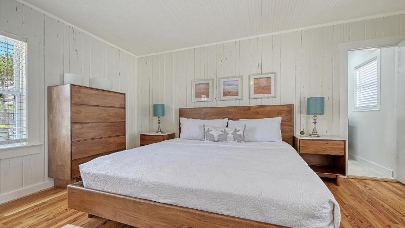 A Shell House Getaway - image 37