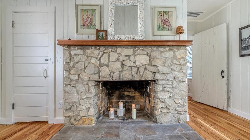 A Shell House Getaway - image 2