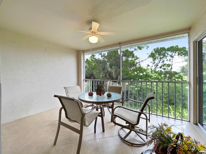 Stoneybrook Condo #926 - image 15