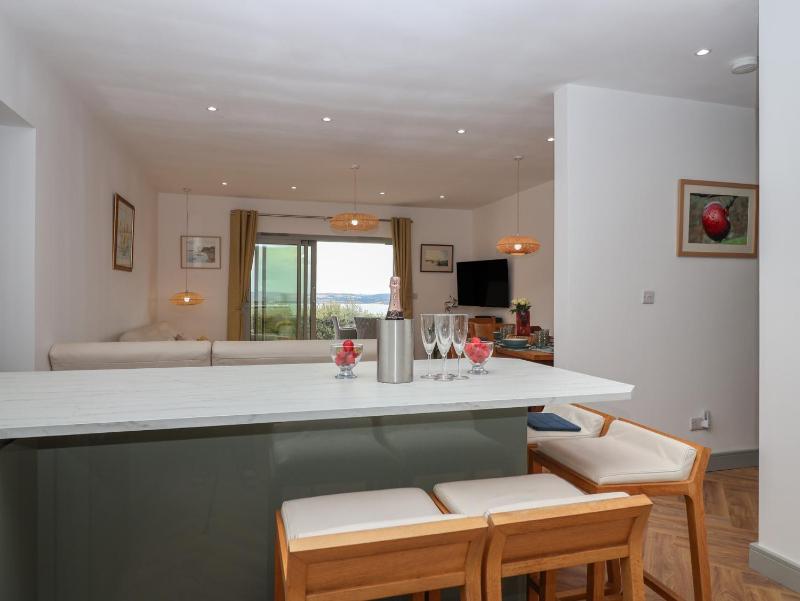 Seacroft - image 20