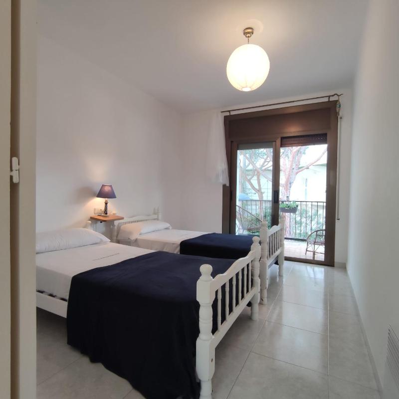 VILLAS COSETTE Apartamento MAR BELLA 31 - image 4