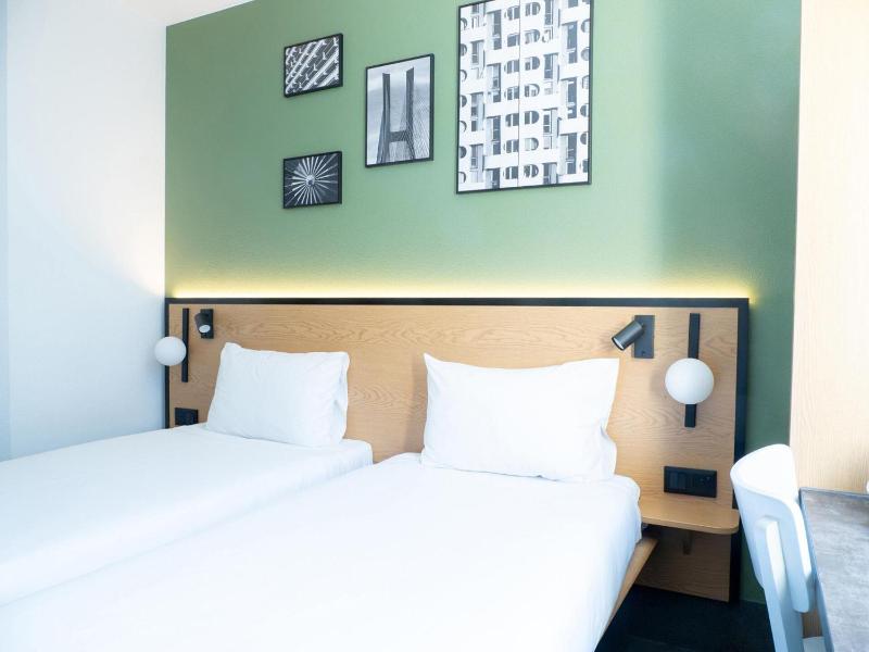 B&B HOTEL Wrocław Centrum - image 5