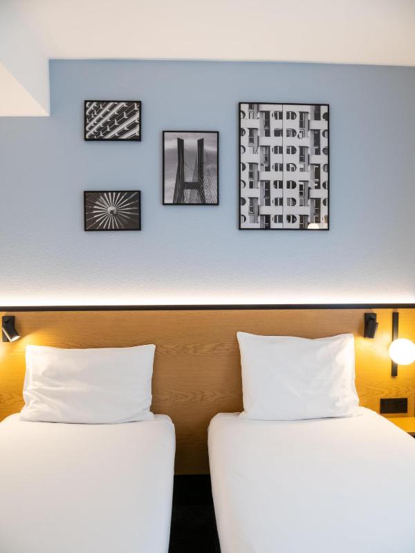 B&B HOTEL Wrocław Centrum - image 23