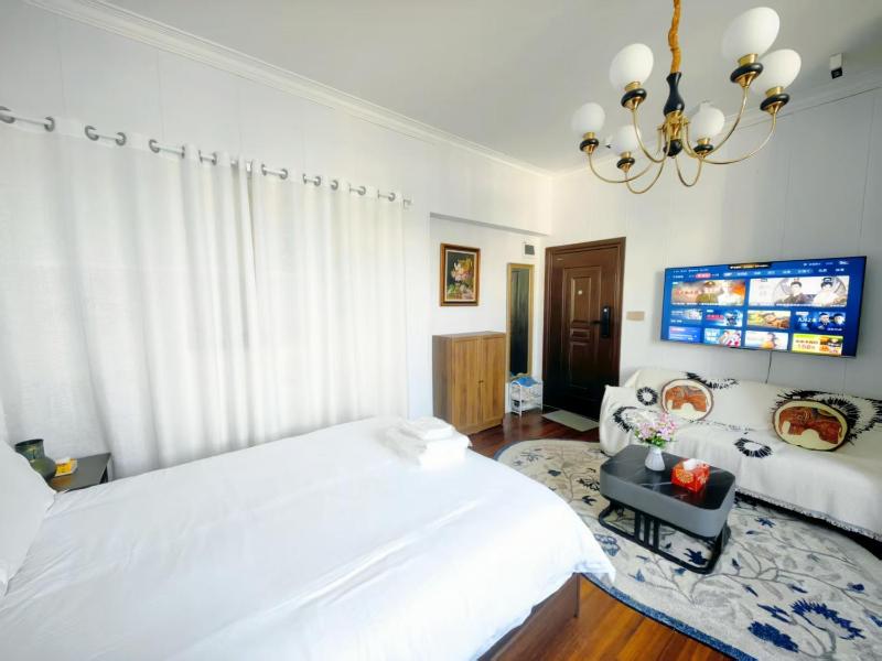 Tonight Homestay Jing'an Temple Shanghai Shenle Building - image 16