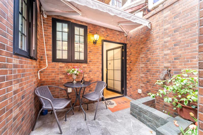 Tonight Homestay Jing'an Temple Shanghai Shenle Building - image 7
