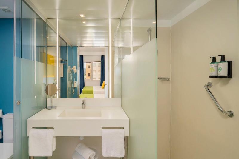 Aparthotel Acuasol. - image 11