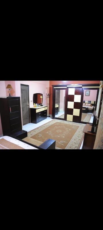 Omar Pyramids Inn - image 1