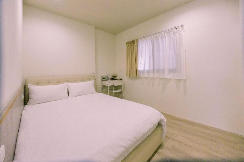 住安平4-7人包棟民宿 依訂購人數給房間 好停車 寵物友善酌收清潔費 - image 3