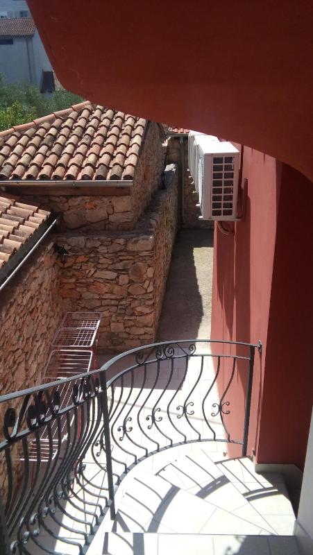 Apartments Matulic - image 12