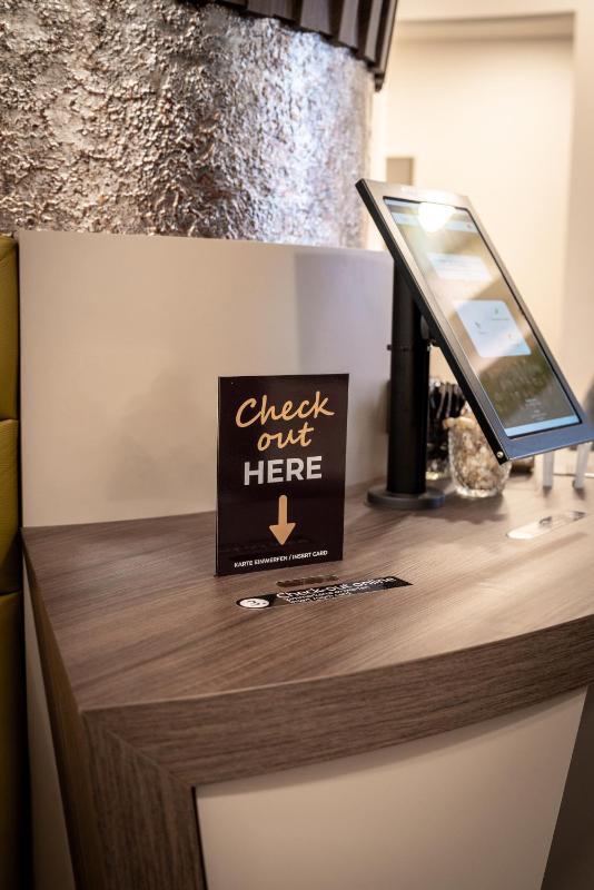 CHRIZZ Rooms - image 19