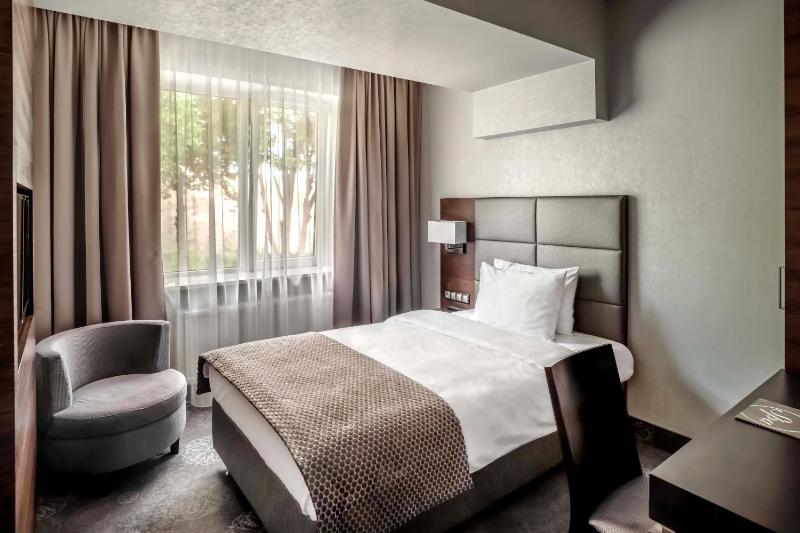 Single Room image 1