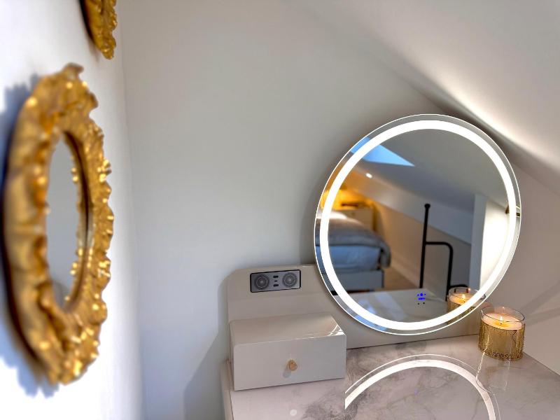 Le Loft Contemporain - Climatisé & Smart TV au coeur de Dijon - image 14