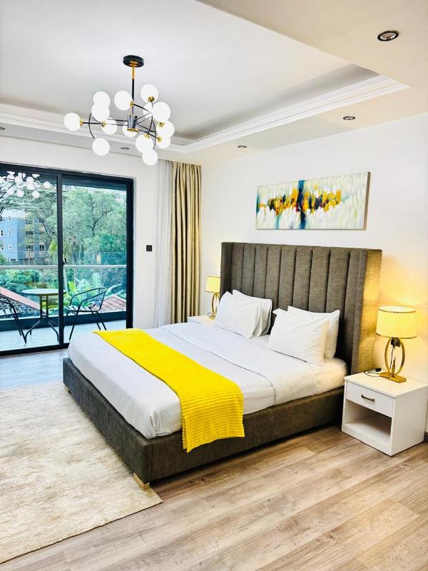 Luxurious modern Four bedrooms with sq - image 14
