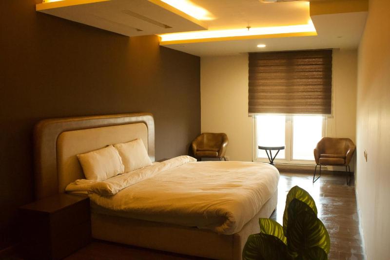 Executive Apartments at Goldcrest Mall DHA phase 4 by Nirvana Nests - image 15