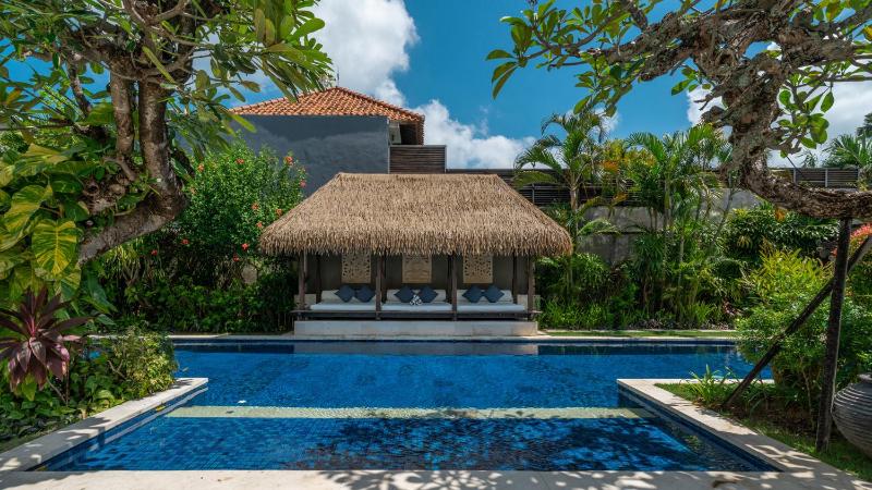 Villa Emmy by Elite Havens - image 14