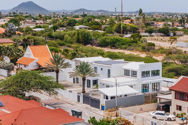 5BR Villa with Pool & Patio at Casa Eloisa by Bocobay - image 21