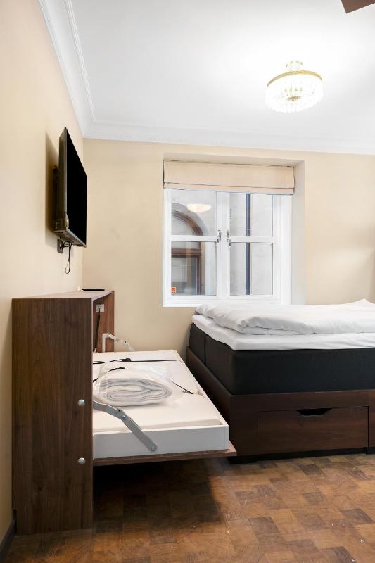 At Old Town Aparthotel - image 3