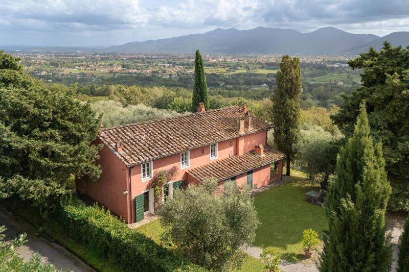 Il Vignale by Salogi Villas - image 1