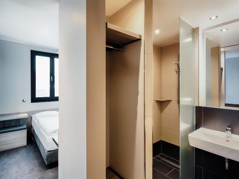 B&B Hotel Nürnberg-Plärrer - image 6