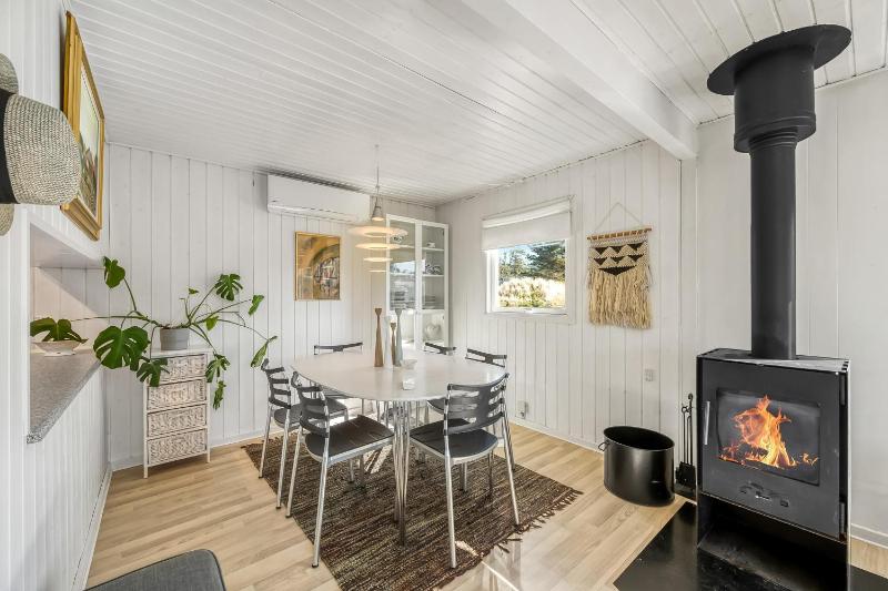 Rent A Cozy Holiday Home At Pirupshvarrevej 5A! - image 14