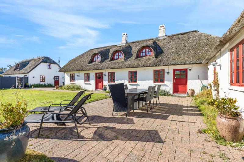 Møllehuset In Blokhus Holiday Home For 16 People - image 11