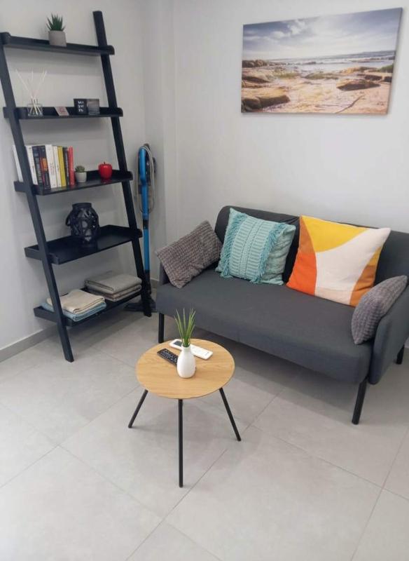 Your Little Athenian Retreat Ampelokipoi Studio - image 6