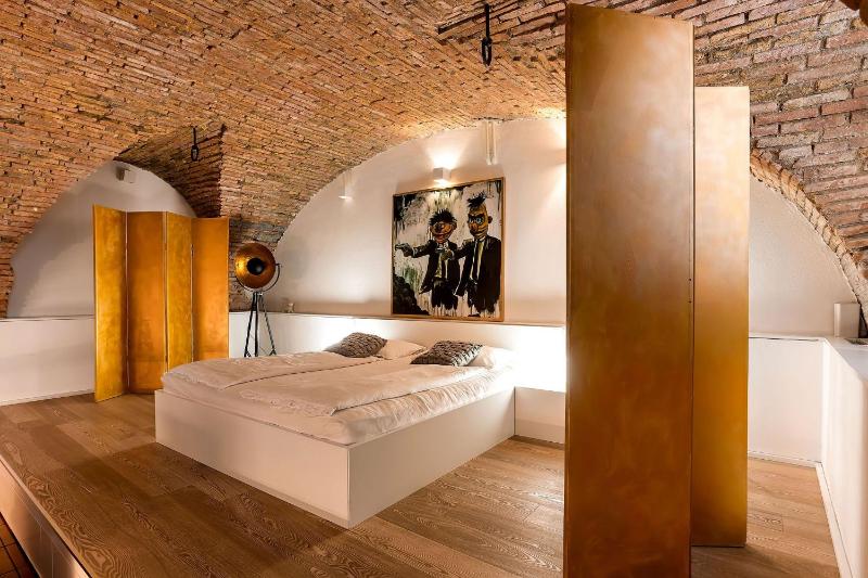 Dungeon Apartment - image 10