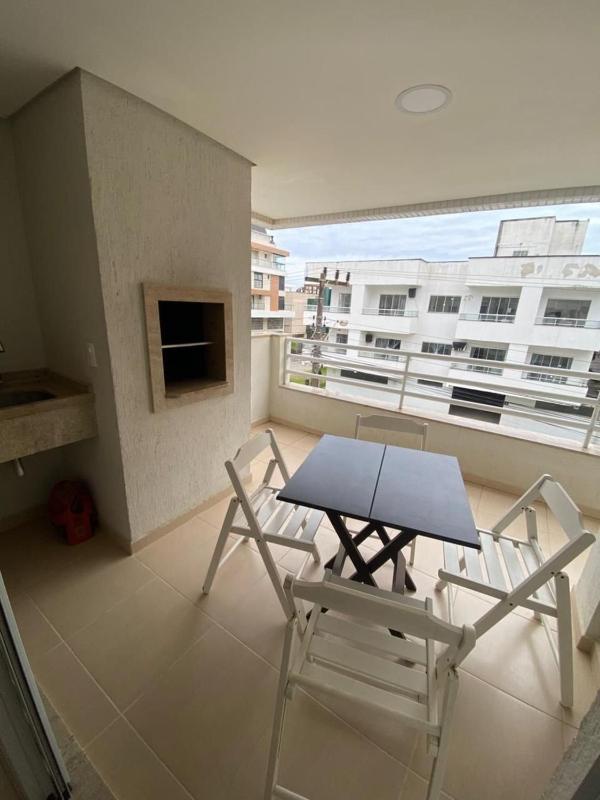Aproveite Mariscal: Apartamento a 100m do Mar com Conforto e Localização Privilegiada no Edifício Açaí! - image 6