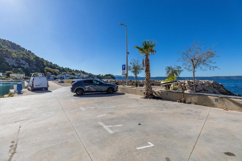 Apartments by the sea Drasnice Makarska - 23854 - image 18
