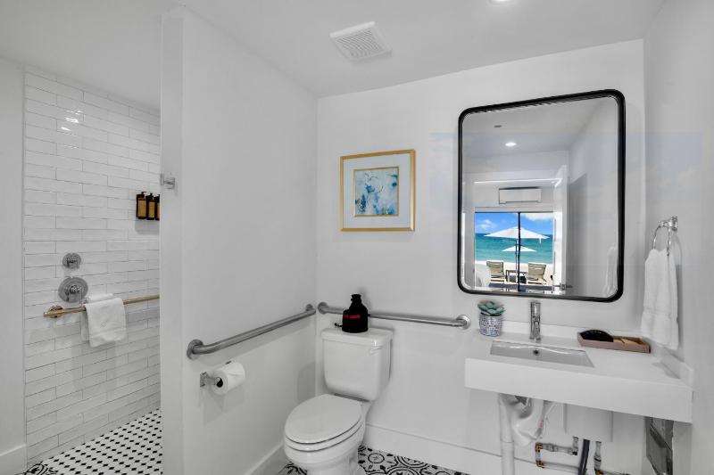 Seaside at Anna Maria Island Inn - image 9