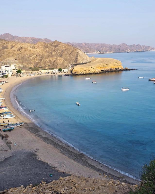Oman beach house - image 11