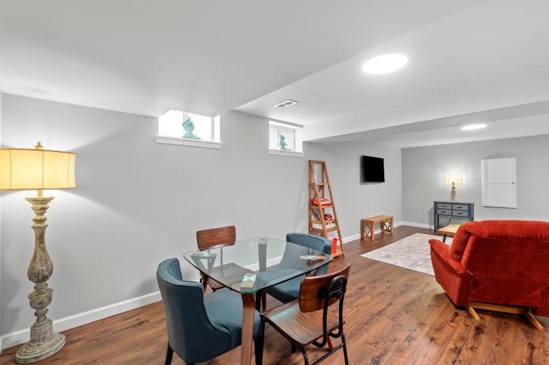 3229 Eads Ave - image 4