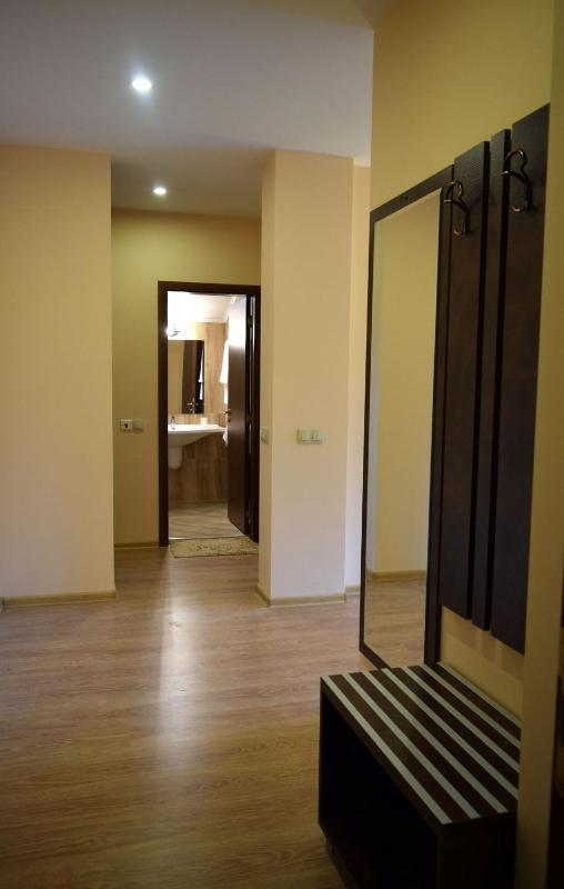Deluxe Apartment image 2