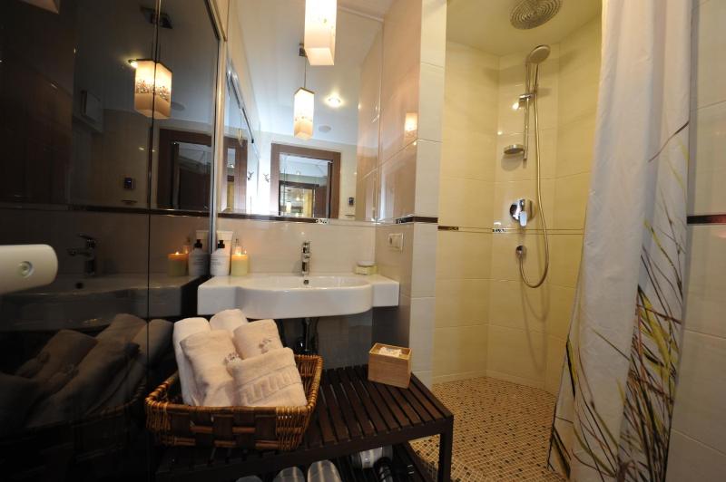 Apartment with Sauna image 4