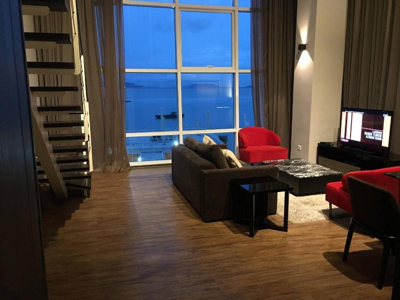 Urbano Luxury Homestay at Maritime - image 32