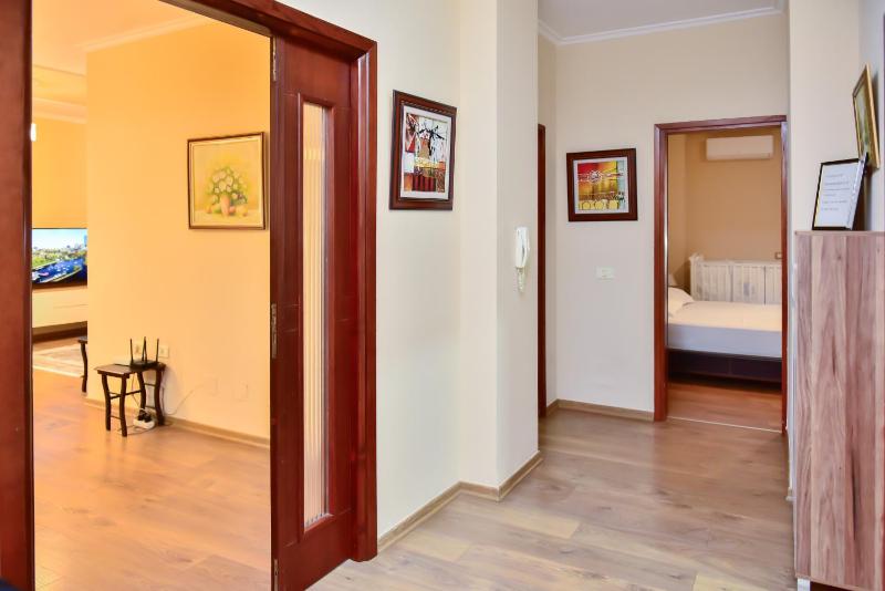 Alb Apartament Tirana - image 8