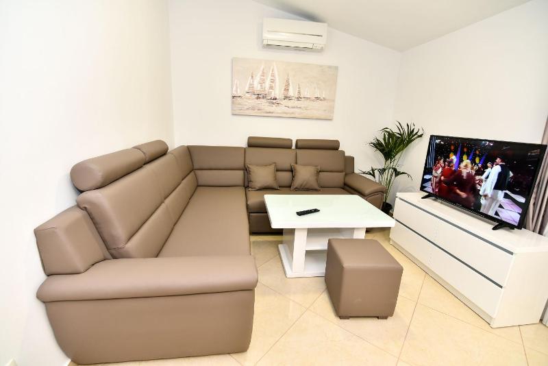 Apartments Sana - image 20