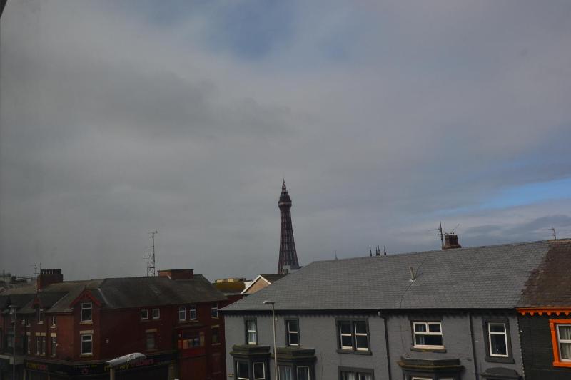 Hotel 33 - image 24